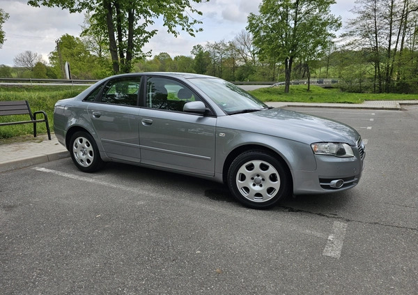 Audi A4 cena 19999 przebieg: 218000, rok produkcji 2006 z Ujście małe 172